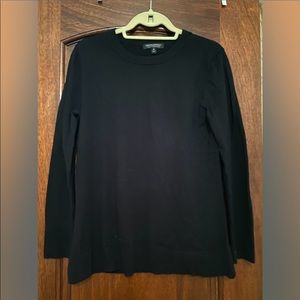 black basic sweater for daily life (banana republic)